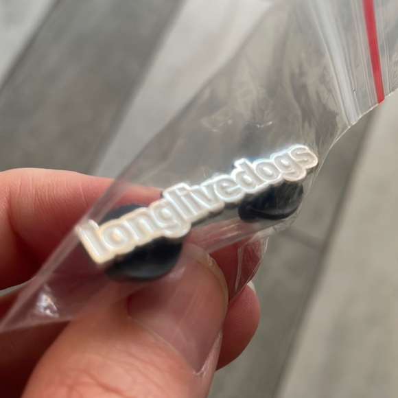 1-3pcs Set Long Live Dogs 🐾 & Birds Champion Pins Set - Picture 5 of 16